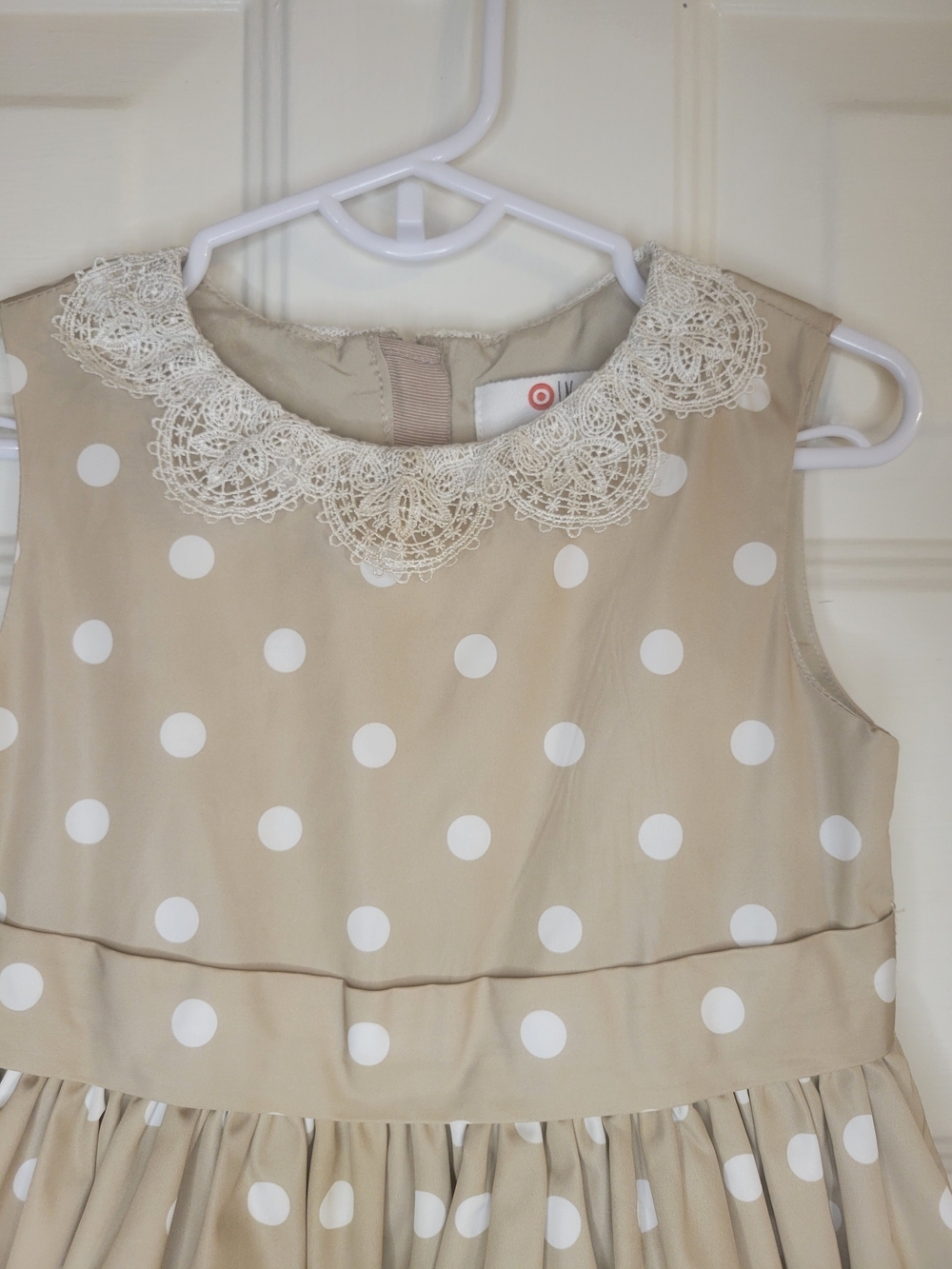 Nieman Marcus Beige Polka Dot Dress with Lace Collar - Picture 3 of 7
